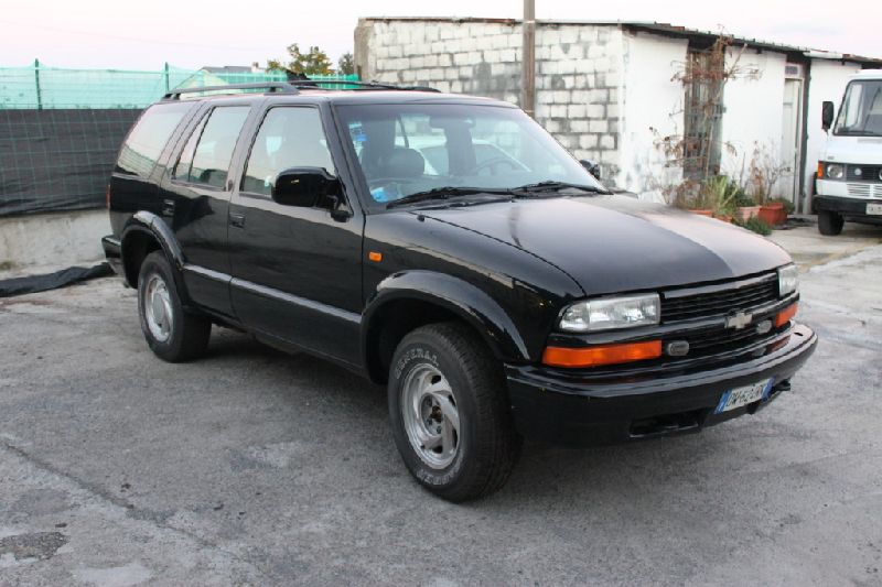 chevrolet-blazer-berlina-gas-vendita-in-liguria